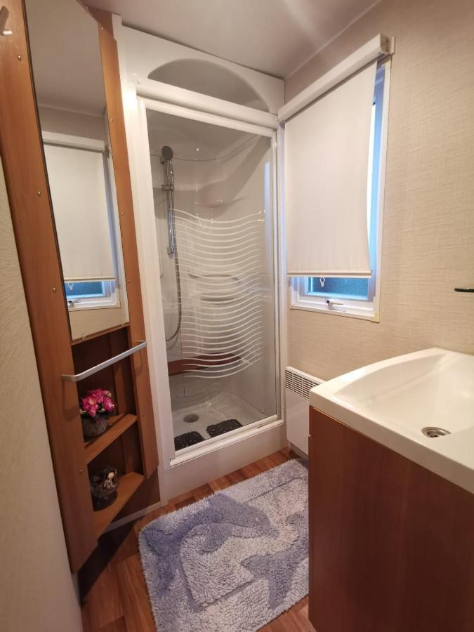 Pyla Chalet Et Mobilhom 6 Personnes Magda لا تاسْتْ دو بوك المظهر الخارجي الصورة